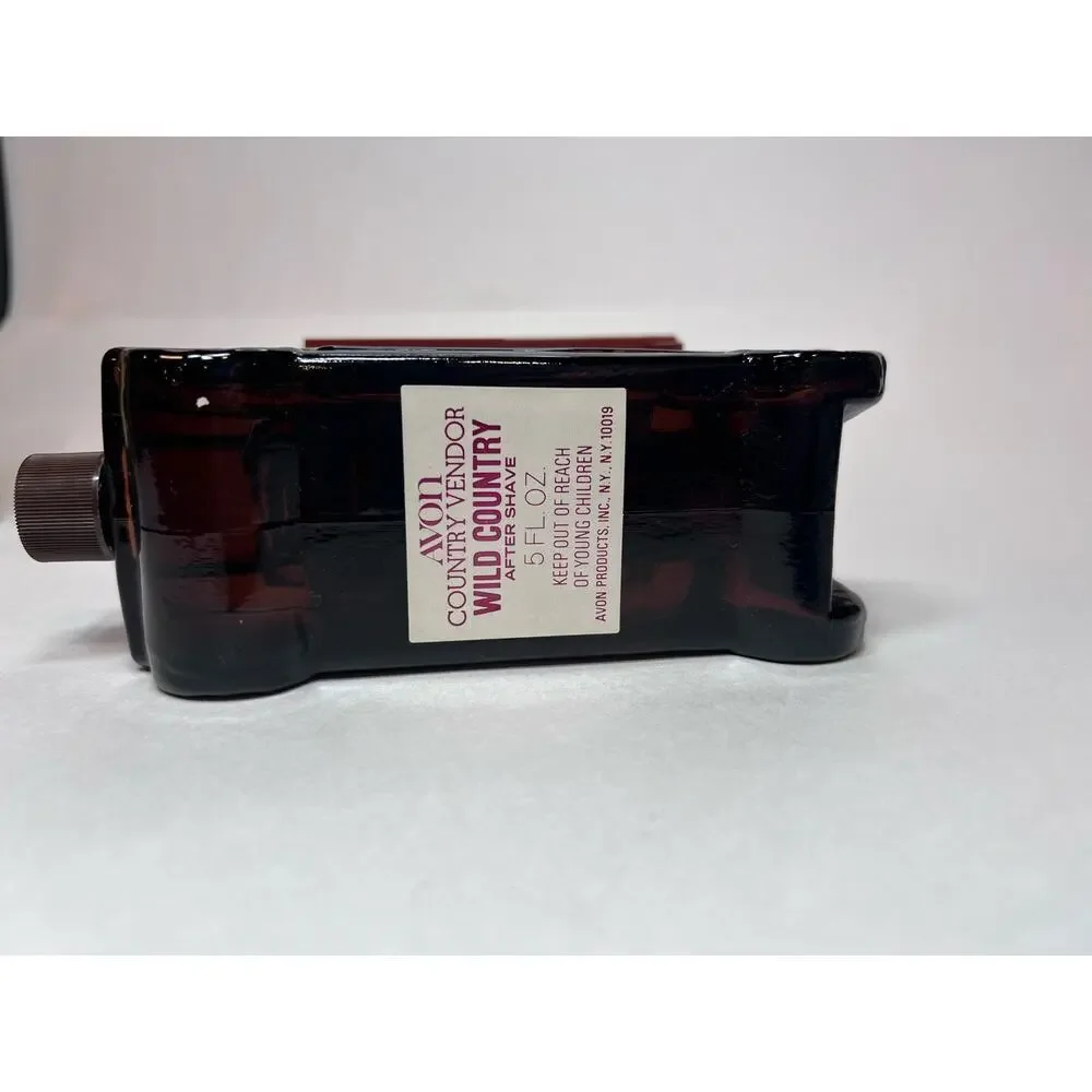 Avon Vintage Avon Country Vendor Wild Country After Shave 5oz. New in Box